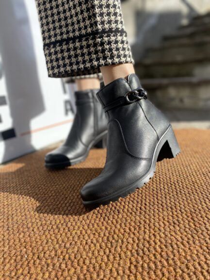 Stivaletto Enval 676