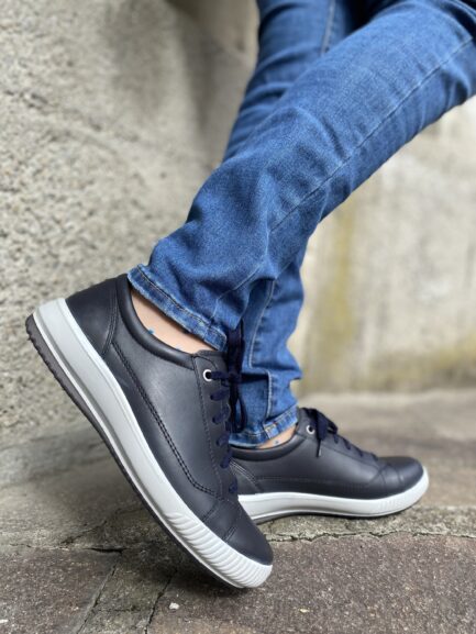 Legero blu bassa