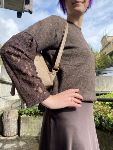 Maglione  con pizzo