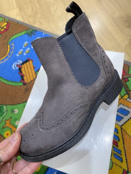 Stivaletto grigio solo numero 31